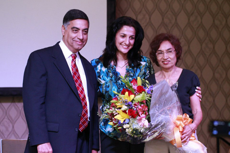 388137_458674747496678_1034141342_n